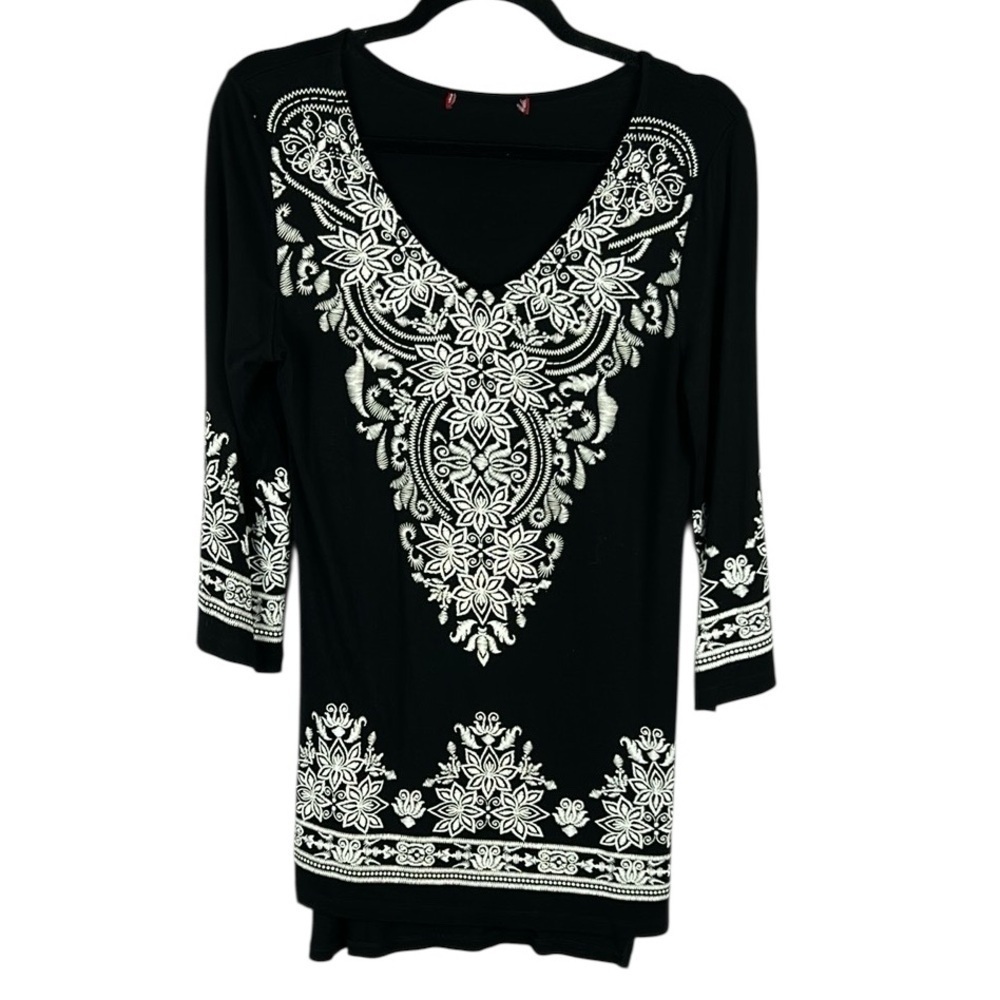 Marie Claire Boho Classic Floral Embroidered 3/4 Sleeve Tunic Top Medium Black